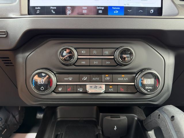 Used 2025 Ford Bronco Badlands AWD/4WD image 39