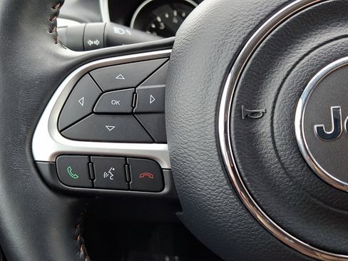 Used 2018 Jeep Compass Latitude w/ Popular Equipment Group image 21