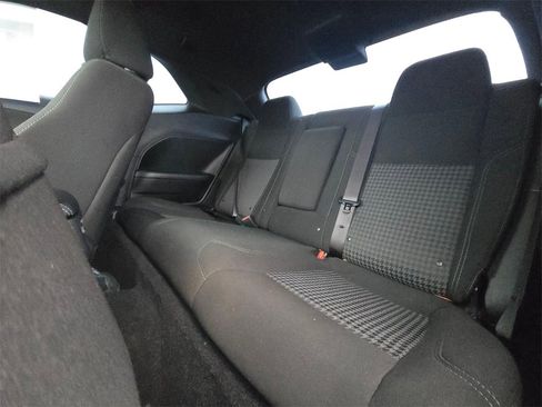 Used 2020 Dodge Challenger SXT image 15