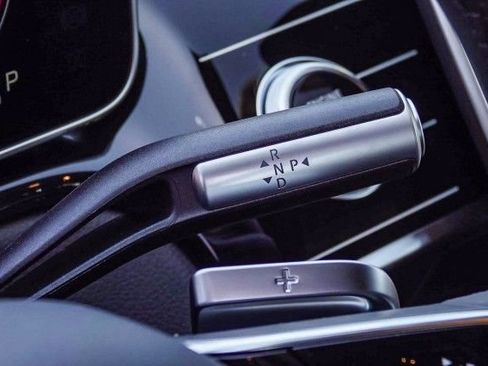 New 2024 Mercedes-Benz S 580 4MATIC Sedan image 18