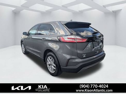 Used 2024 Ford Edge SEL AWD/4WD image 5
