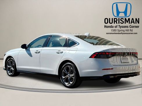 Used 2023 Honda Accord EX-L image 2