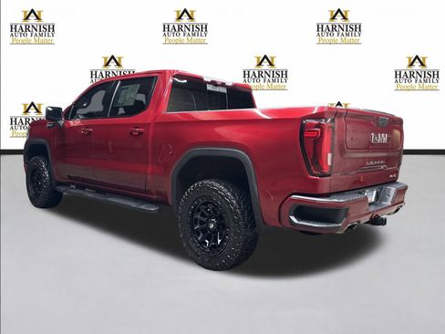 Used 2020 GMC Sierra 1500 AT4 w/ AT4 Premium Package image 3