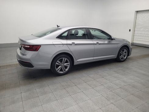 Used 2024 Volkswagen Jetta SE image 10