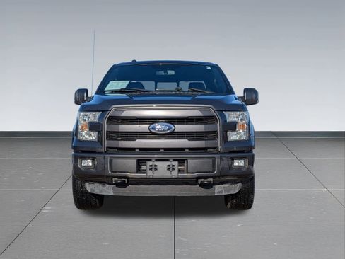 Used 2016 Ford F150 Lariat image 9