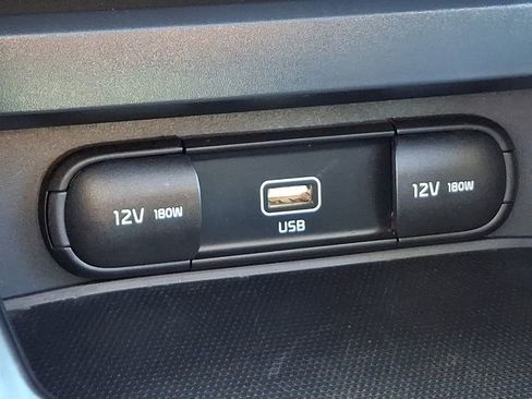 Used 2021 Kia Soul GT-Line FWD image 24