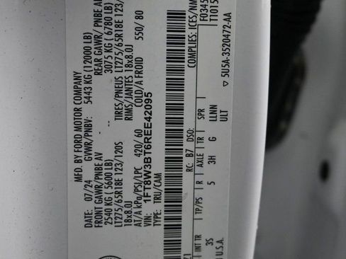 Used 2024 Ford F350 XLT image 11