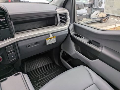 New 2026 Ford F250 XL AWD/4WD image 18