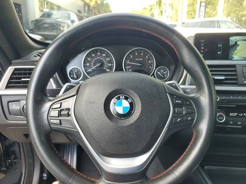 Used 2018 BMW 430i Convertible image 17