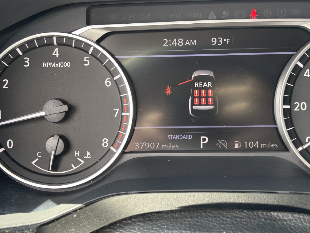 Used 2025 Nissan Pathfinder SV FWD image 36