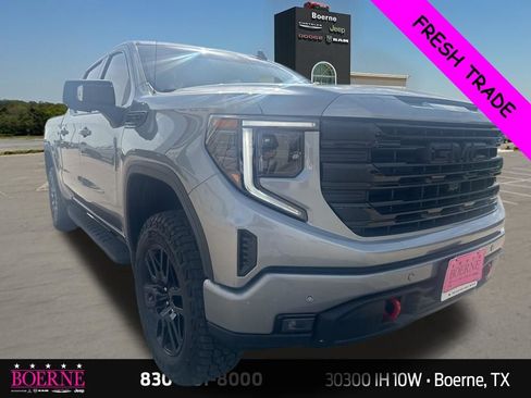Used 2025 GMC Sierra 1500 Elevation w/ Elevation Premium Package AWD/4WD image 7