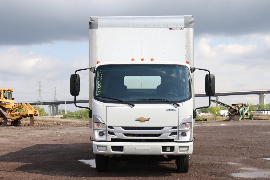 Used 2023 Chevrolet Low Cab Forward 5500XD RWD image 3
