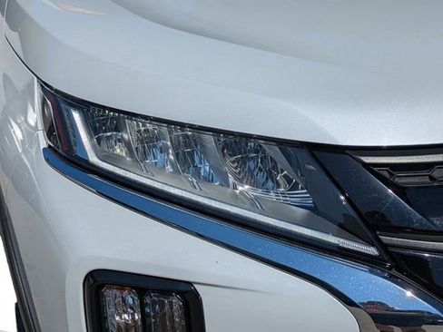 Used 2024 Mitsubishi Outlander Sport LE image 10