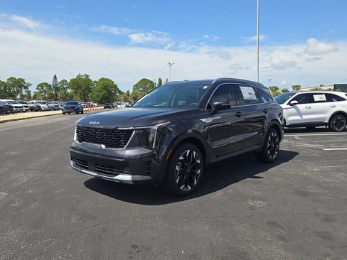 New 2026 Kia Sorento EX FWD image 4