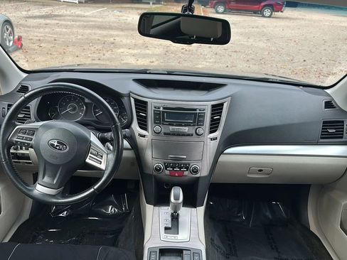 Used 2012 Subaru Outback 2.5i Premium w/ All-Weather Pkg image 24