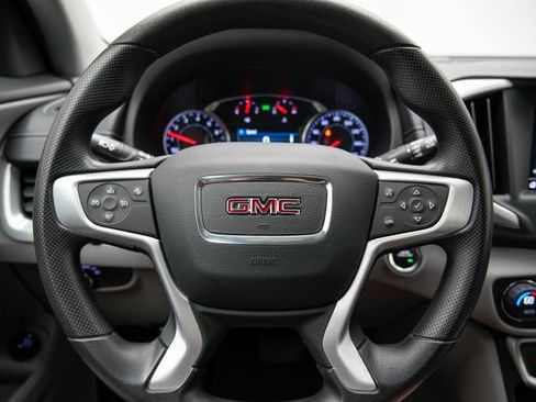 Used 2023 GMC Terrain SLE w/ Driver Convenience Package FWD image 6