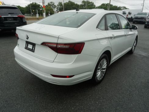 Used 2020 Volkswagen Jetta S FWD image 3