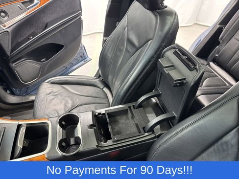 Used 2019 Lincoln Nautilus Reserve image 34