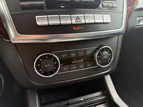 Used 2013 Mercedes-Benz ML 350 4MATIC image 24