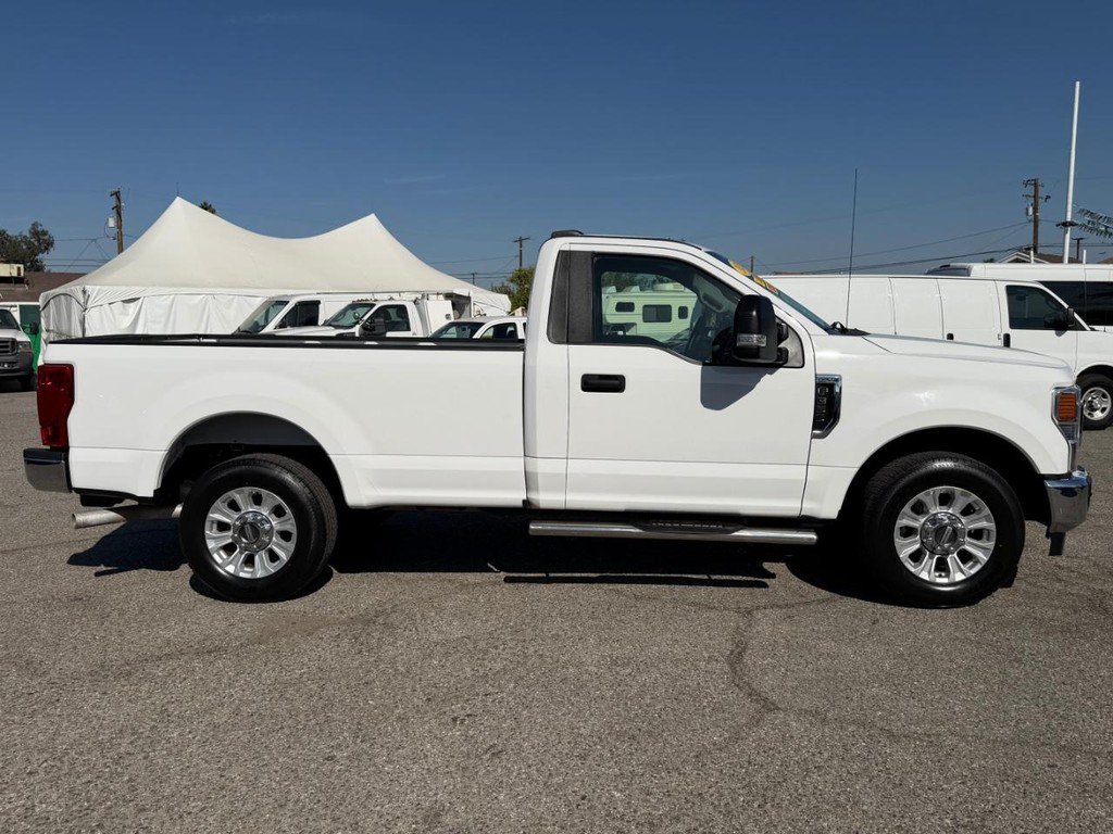 Used 2021 Ford F350 XLT w/ XLT Value Package RWD image 4