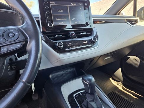 Used 2020 Toyota Corolla SE image 12