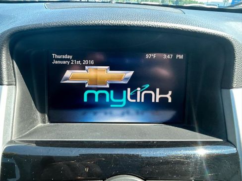 Used 2016 Chevrolet Cruze LT FWD image 28