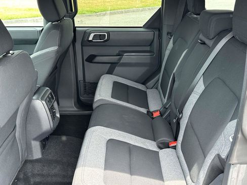 Used 2025 Ford Bronco Big Bend AWD/4WD image 12