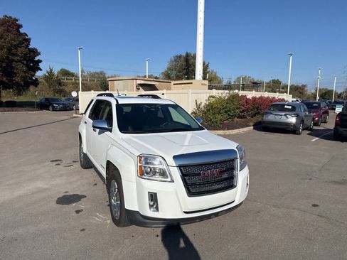 Used 2015 GMC Terrain SLT w/ Chrome Edition image 6