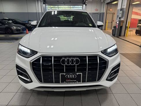 Used 2021 Audi Q5 2.0T Premium w/ Convenience Package AWD/4WD image 2