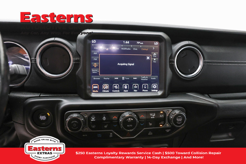 Used 2022 Jeep Wrangler Unlimited Sahara w/ Cold Weather Group AWD/4WD image 13