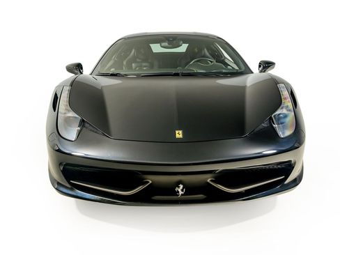 Used 2010 Ferrari 458 Italia Coupe RWD image 7