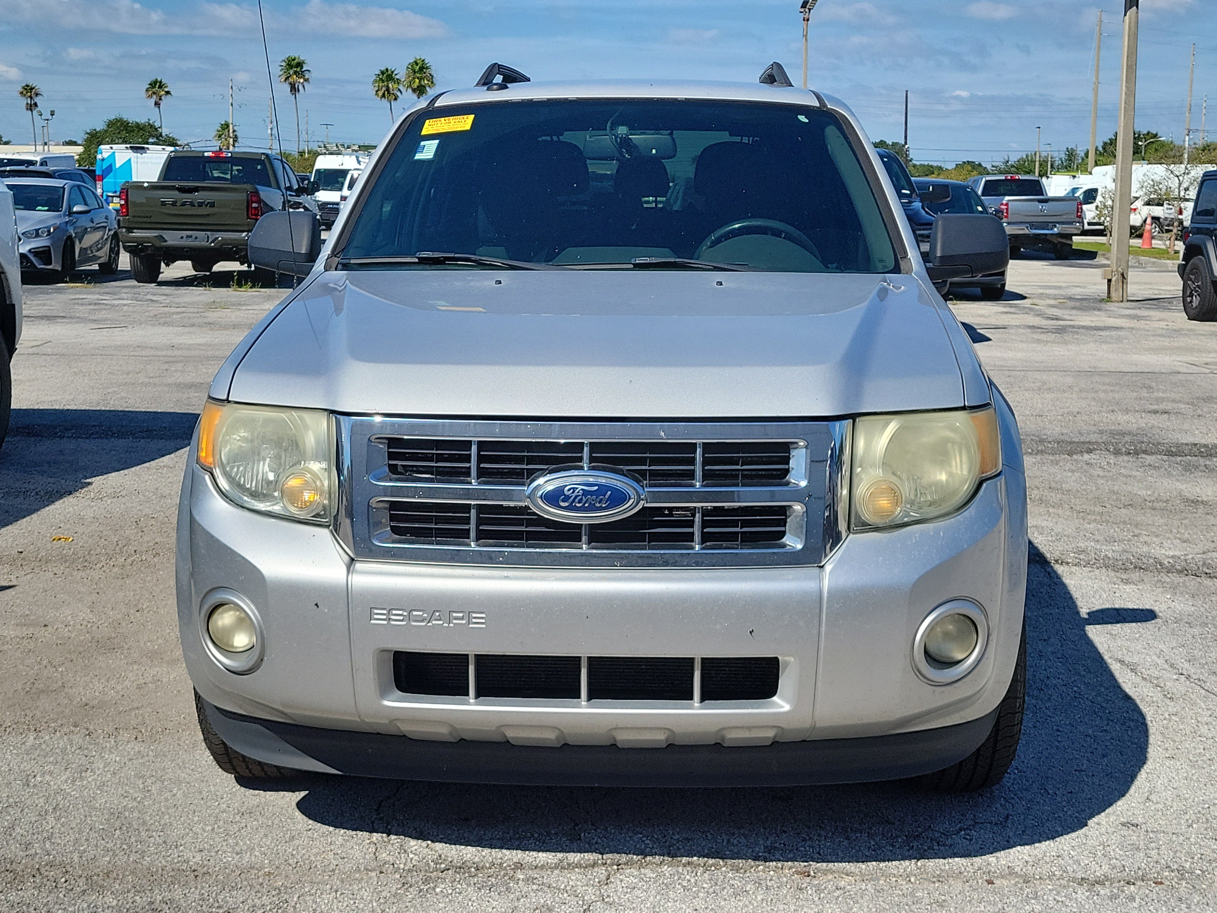 Used 2012 Ford Escape XLT AWD/4WD image 2