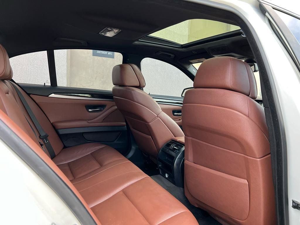 Used 2012 BMW 528i Sedan RWD image 28