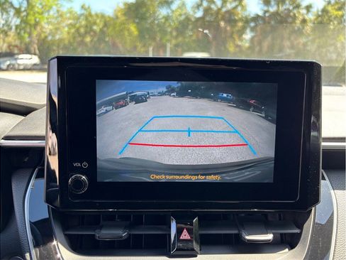 Used 2023 Toyota Corolla SE FWD image 24