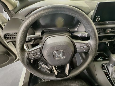 Used 2024 Honda HR-V LX image 11