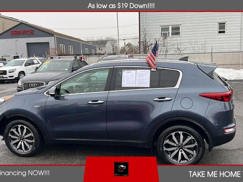 Used 2017 Kia Sportage EX w/ EX Technology Package image 3