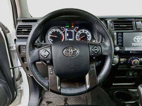 Used 2023 Toyota 4Runner TRD Off-Road Premium w/ Moonroof Package AWD/4WD image 12