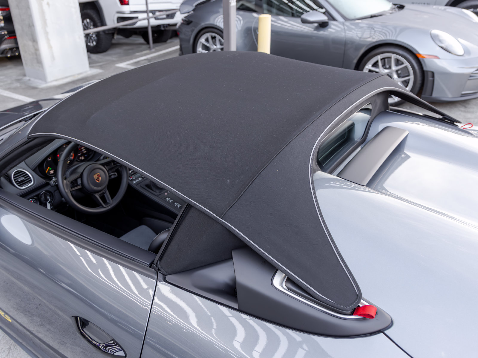 Certified 2025 Porsche 718 Boxster Spyder RS RWD image 32