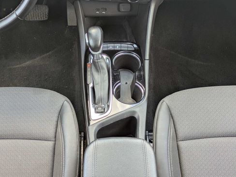 Used 2024 Buick Encore GX Preferred FWD image 6