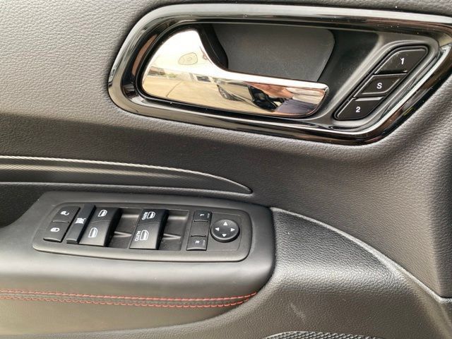 Used 2025 Dodge Durango R/T AWD/4WD image 32