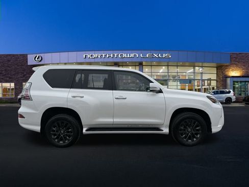 Used 2023 Lexus GX 460 Premium image 25