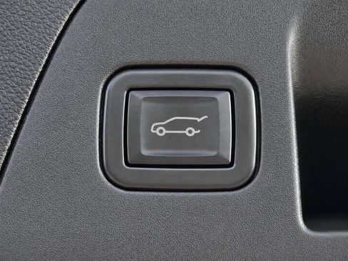 Certified 2021 Buick Envision Avenir FWD image 40