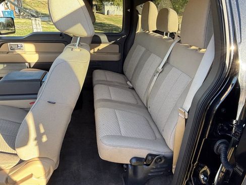 Used 2011 Ford F150 XLT w/ XLT Chrome Pkg image 8