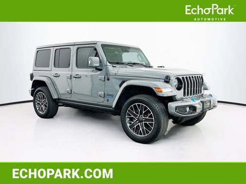 Used 2023 Jeep Wrangler Unlimited Sahara image 1