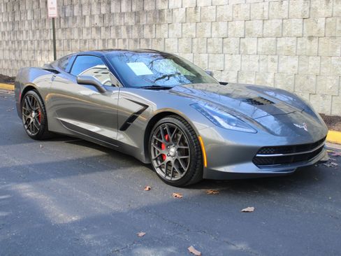 Used 2015 Chevrolet Corvette Stingray Coupe RWD image 23