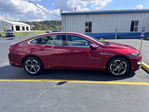Used 2023 Chevrolet Malibu LT w/ LPO, Floor Liner Package image 7