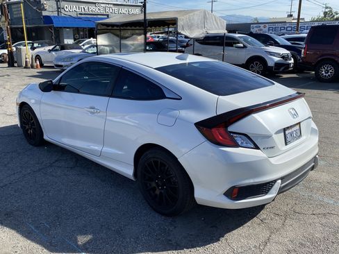 Used 2017 Honda Civic EX-T image 10