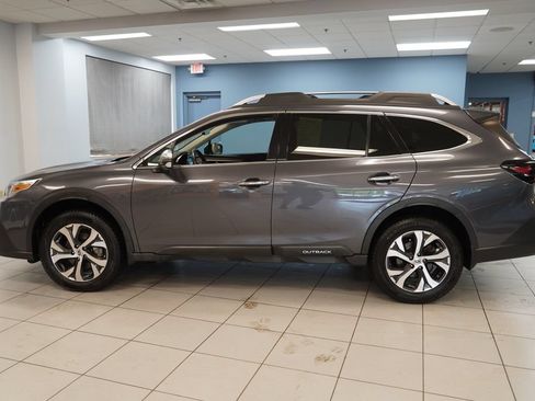 Used 2022 Subaru Outback Touring XT w/ Popular Package #2 AWD/4WD image 3