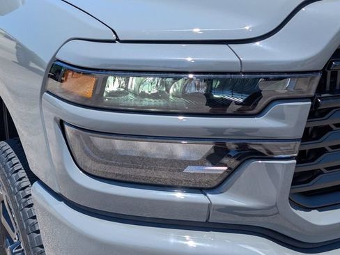 New 2026 RAM 2500 Big Horn AWD/4WD image 13