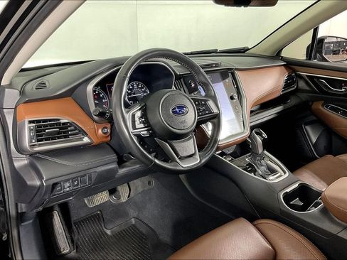 Used 2022 Subaru Outback Touring image 18